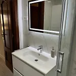 Penthouse Met Groot Terras Centrum アパート *