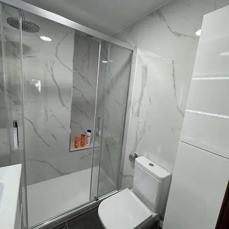 Penthouse Met Groot Terras Centrum