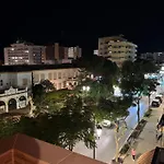 Penthouse Met Groot Terras Centrum شقة فوينخيرولا