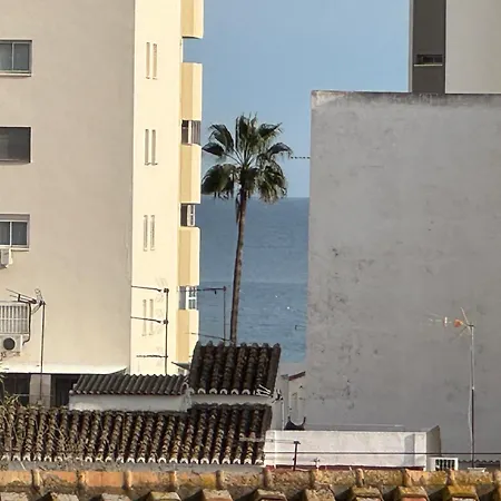 Penthouse Met Groot Terras Centrum فوينخيرولا
